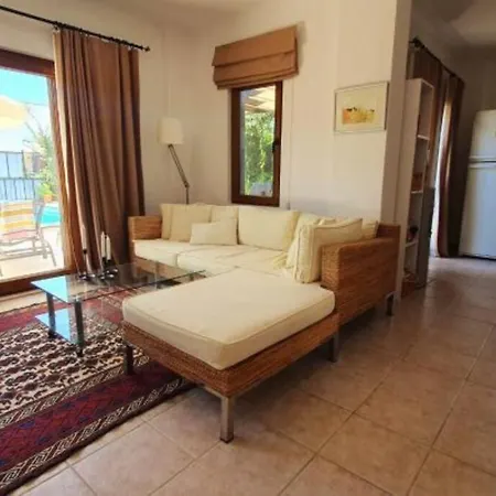 Kalkan Havuzlu